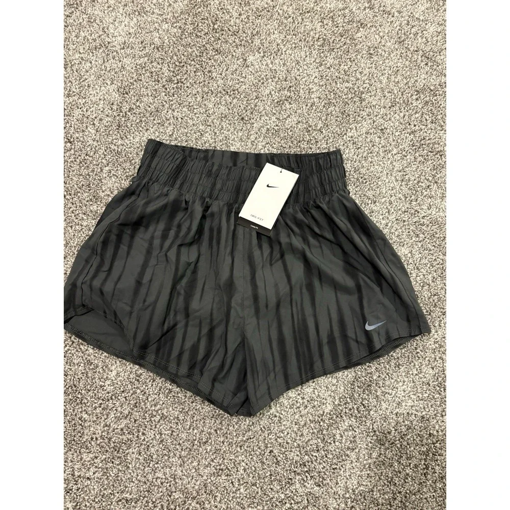 Nike Dri-FIT Loose Fit Running Shorts Womens Size Small Lined‎ Athletic NWT